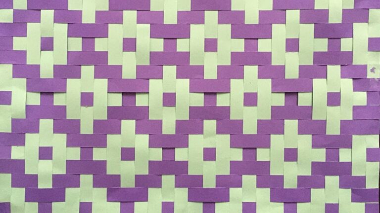 Dise&ntilde;os creativos en tela sarga: la clave para destacar en moda