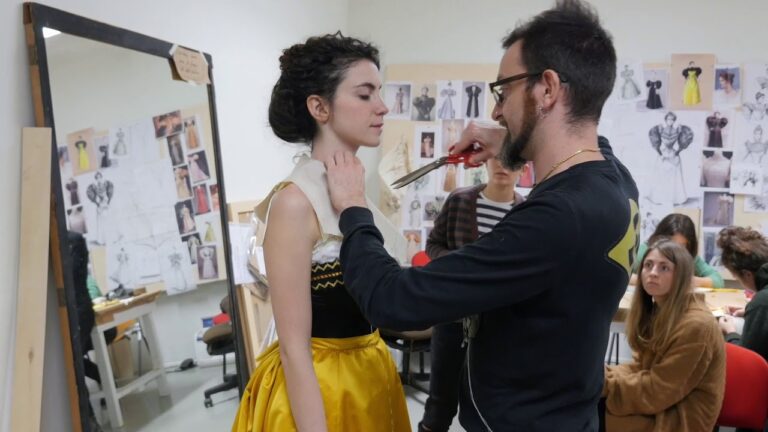 Avances en la Innovación del Vestuario Teatral